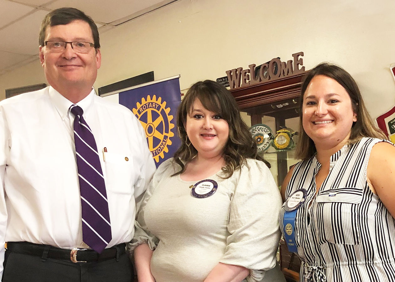 TAMUK President Hussey joins Kingsville Noon Rotary
